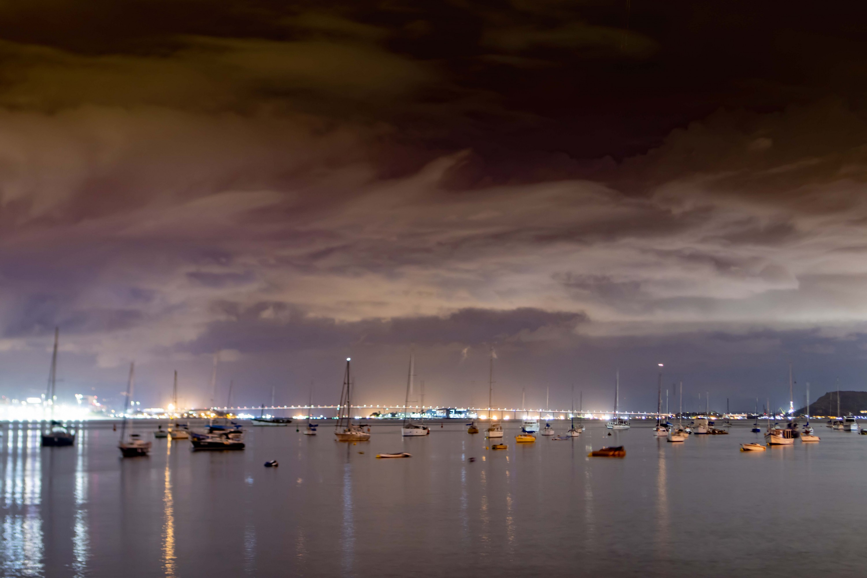 A noite no mar